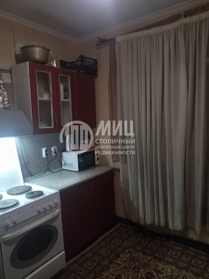 Продам трехкомнатную (3-комн.) квартиру, Инициативная ул, 7к2, Москва г