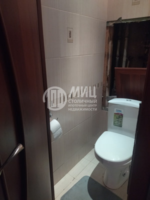 Продам трехкомнатную (3-комн.) квартиру, Инициативная ул, 7к2, Москва г