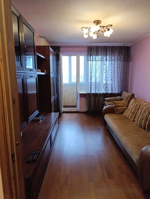 Продам трехкомнатную (3-комн.) квартиру, Добровольского ул, 5, Ростов-на-Дону г