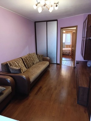 Продам трехкомнатную (3-комн.) квартиру, Добровольского ул, 5, Ростов-на-Дону г