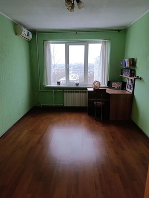 Продам трехкомнатную (3-комн.) квартиру, Добровольского ул, 5, Ростов-на-Дону г