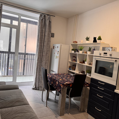 Продам однокомнатную (1-комн.) квартиру, Ясная ул, 3, Апрелевка г