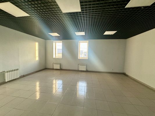 Сдам торговое помещение 330 м2, Рабочего Штаба ул, 32, Иркутск г