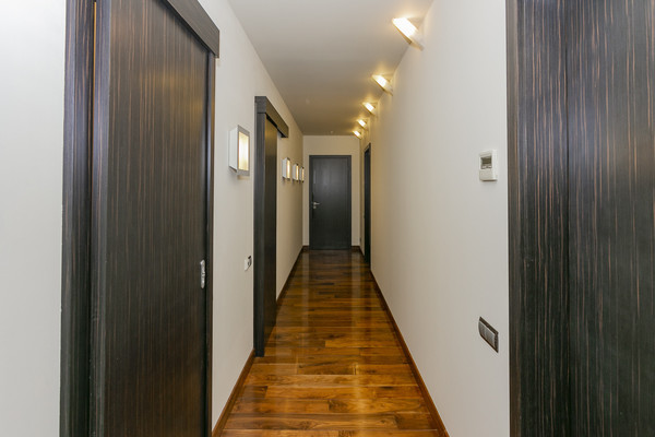 Продам многокомнатную квартиру, Крутицкая наб, 23, Москва г