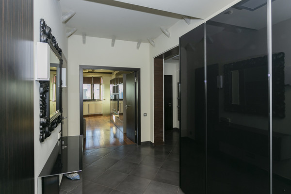 Продам многокомнатную квартиру, Крутицкая наб, 23, Москва г