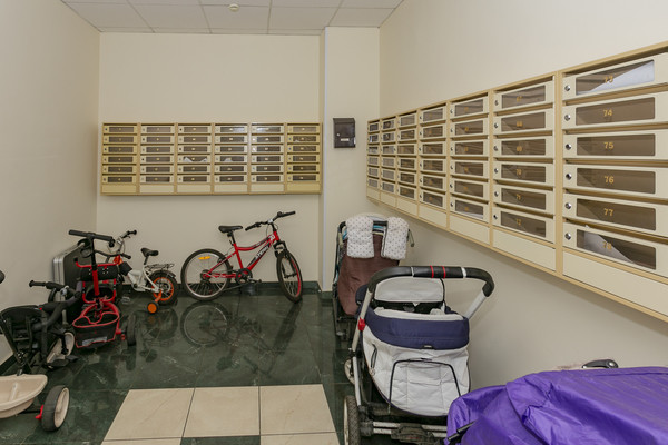 Продам многокомнатную квартиру, Крутицкая наб, 23, Москва г