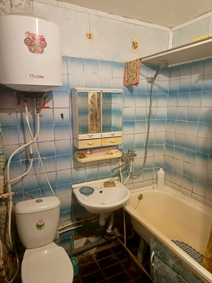 Продам однокомнатную (1-комн.) квартиру, Красноармейская ул, 5, Волхов г