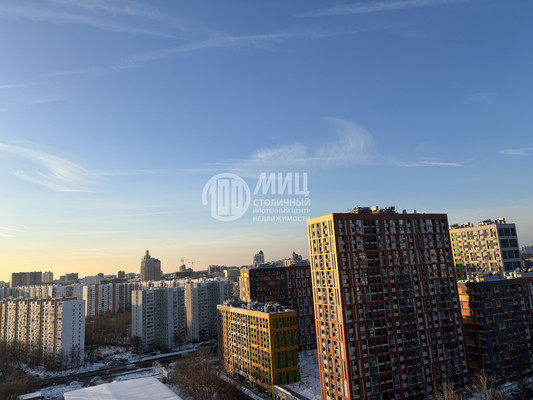 Продам двухкомнатную (2-комн.) квартиру, Петра Алексеева ул, 14, Москва г