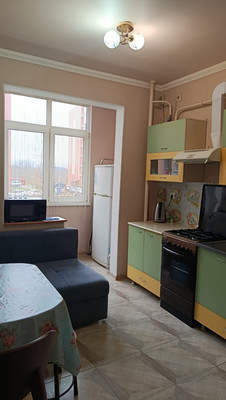 Продам однокомнатную (1-комн.) квартиру, Парковая ул, 64ак7, Анапа г