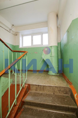 Продам трехкомнатную (3-комн.) квартиру, Пролетарская ул, 47, Красноярск г