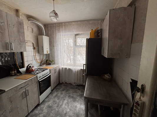 Продам двухкомнатную (2-комн.) квартиру, Докучаева ул, 17, Брянск г