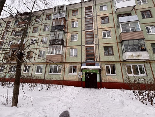 Продам двухкомнатную (2-комн.) квартиру, Докучаева ул, 17, Брянск г