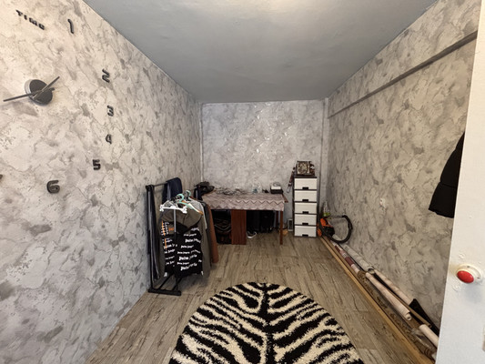 Продам двухкомнатную (2-комн.) квартиру, Докучаева ул, 17, Брянск г