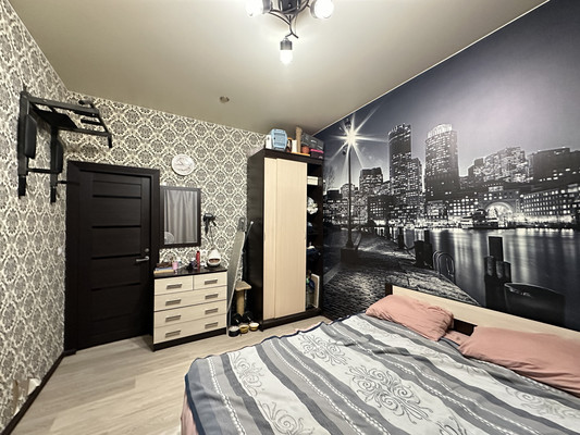 Продам двухкомнатную (2-комн.) квартиру, Тамбовская ул, 30, Санкт-Петербург г