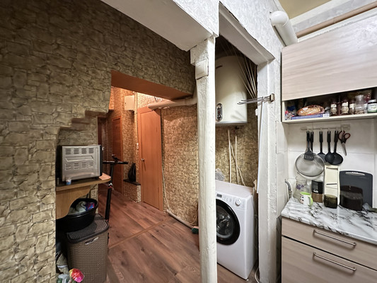 Продам двухкомнатную (2-комн.) квартиру, Тамбовская ул, 30, Санкт-Петербург г