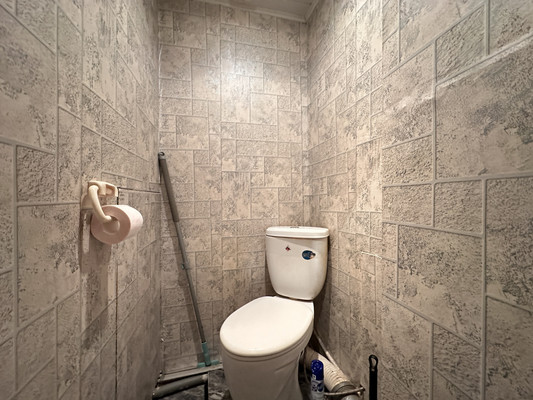 Продам двухкомнатную (2-комн.) квартиру, Тамбовская ул, 30, Санкт-Петербург г