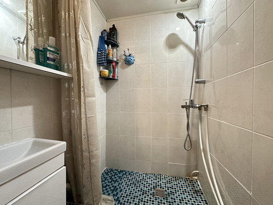 Продам двухкомнатную (2-комн.) квартиру, Тамбовская ул, 30, Санкт-Петербург г