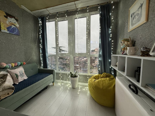 Продам трехкомнатную (3-комн.) квартиру, Калинина ул, 28, Туапсе г