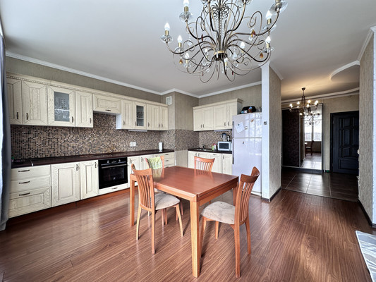 Продам двухкомнатную (2-комн.) квартиру, Хасанская ул, 10к2, Санкт-Петербург г