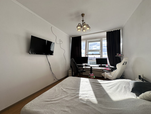 Продам двухкомнатную (2-комн.) квартиру, Хасанская ул, 10к2, Санкт-Петербург г