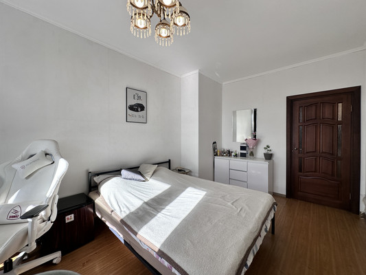 Продам двухкомнатную (2-комн.) квартиру, Хасанская ул, 10к2, Санкт-Петербург г