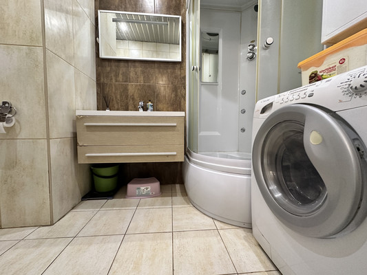 Продам двухкомнатную (2-комн.) квартиру, Хасанская ул, 10к2, Санкт-Петербург г