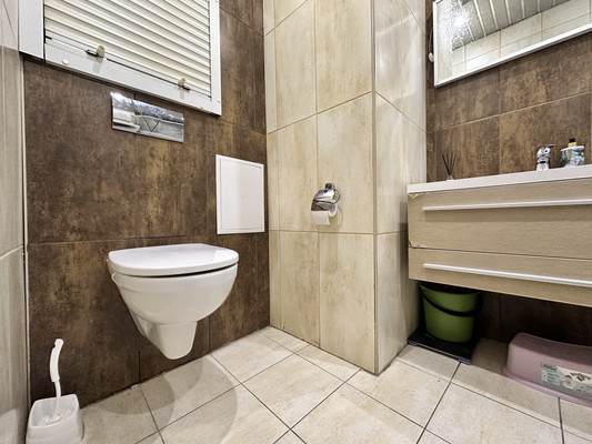 Продам двухкомнатную (2-комн.) квартиру, Хасанская ул, 10к2, Санкт-Петербург г