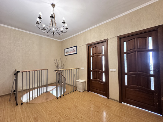 Продам двухкомнатную (2-комн.) квартиру, Хасанская ул, 10к2, Санкт-Петербург г