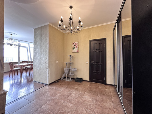 Продам двухкомнатную (2-комн.) квартиру, Хасанская ул, 10к2, Санкт-Петербург г