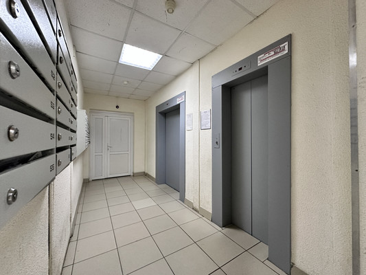 Продам двухкомнатную (2-комн.) квартиру, Хасанская ул, 10к2, Санкт-Петербург г