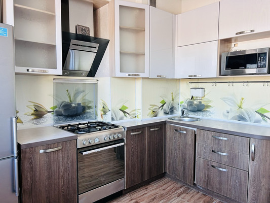 Продам двухкомнатную (2-комн.) квартиру, Ропшинское ш, 3к4, Петергоф г