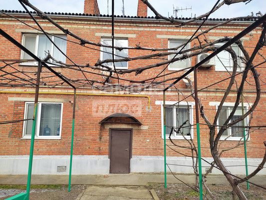 Продам двухкомнатную (2-комн.) квартиру, Таманская ул, 90, Славянск-на-Кубани г