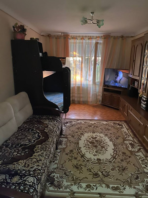 Продам двухкомнатную (2-комн.) квартиру, Южная ул, 38, Николаевка пгт