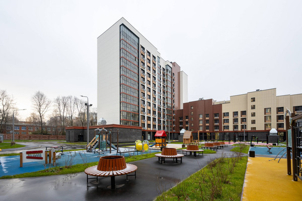 Продам трехкомнатную (3-комн.) квартиру, Кедрова ул, 16к3, Москва г