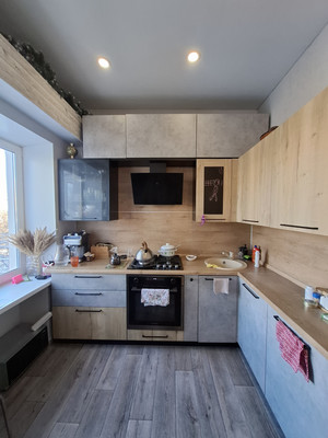 Продам трехкомнатную (3-комн.) квартиру, Ленина пр-кт, 10, Октябрьский г