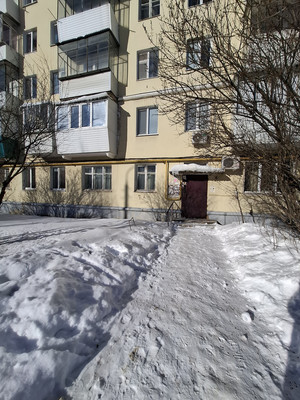 Продам трехкомнатную (3-комн.) квартиру, Ленина пр-кт, 10, Октябрьский г