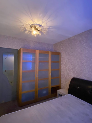 Продам двухкомнатную (2-комн.) квартиру, Амурская ул, 16, Красноярск г