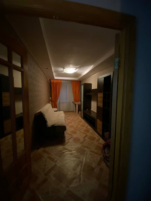 Продам двухкомнатную (2-комн.) квартиру, Амурская ул, 16, Красноярск г