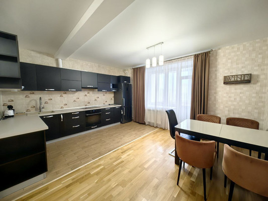 Продам трехкомнатную (3-комн.) квартиру, Кузнецова ул, 8, Иваново г