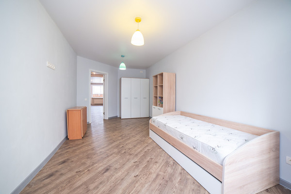 Сдам трехкомнатную (3-комн.) квартиру, Шейнкмана ул, 110, Екатеринбург г