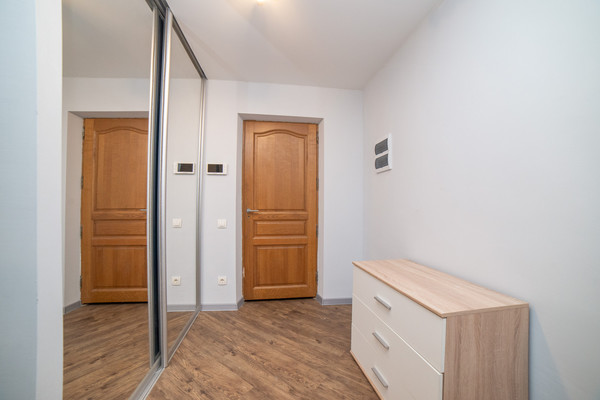 Сдам трехкомнатную (3-комн.) квартиру, Шейнкмана ул, 110, Екатеринбург г