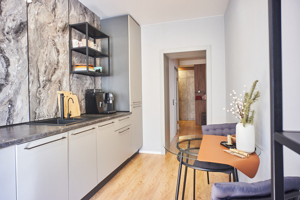 Продам однокомнатную (1-комн.) квартиру, Манчестерская ул, 4к1, Санкт-Петербург г