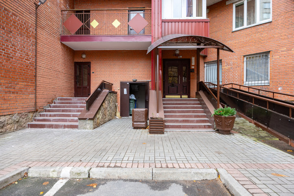 Продам однокомнатную (1-комн.) квартиру, Манчестерская ул, 4к1, Санкт-Петербург г