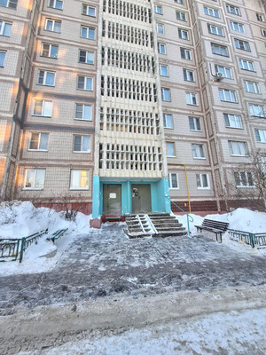 Продам трехкомнатную (3-комн.) квартиру, Гагарина ул, 124, Чехов г