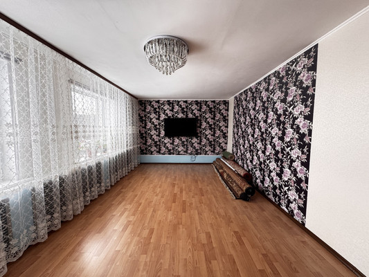 Продам дом, Есенина 1-я ул, 16, Стрехнино с, 0 км от города