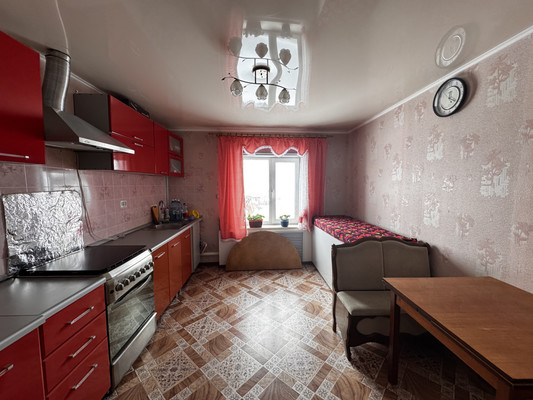 Продам дом, Есенина 1-я ул, 16, Стрехнино с, 0 км от города