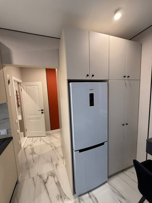 Продам однокомнатную (1-комн.) квартиру, Парковая ул, 3, Молодежное пгт