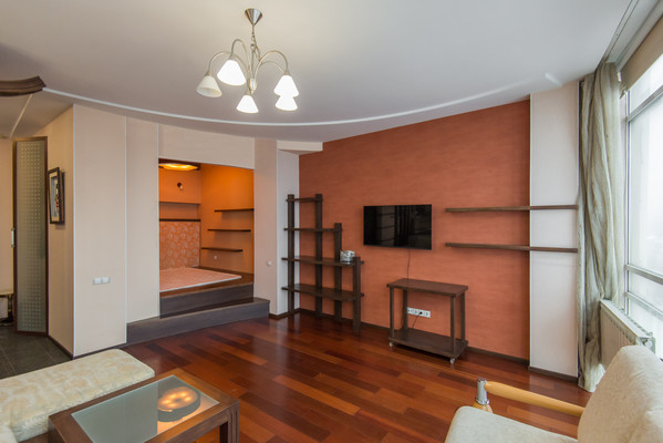 Продам однокомнатную (1-комн.) квартиру, Ворошиловский пр-кт, 9, Ростов-на-Дону г