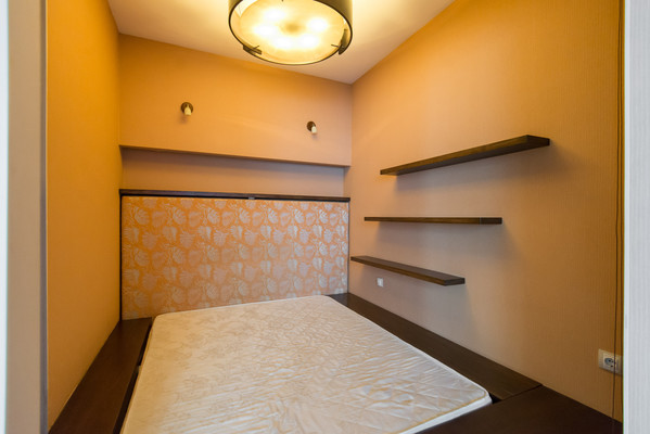 Продам однокомнатную (1-комн.) квартиру, Ворошиловский пр-кт, 9, Ростов-на-Дону г