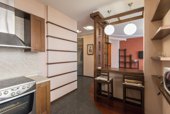 Продам однокомнатную (1-комн.) квартиру, Ворошиловский пр-кт, 9, Ростов-на-Дону г